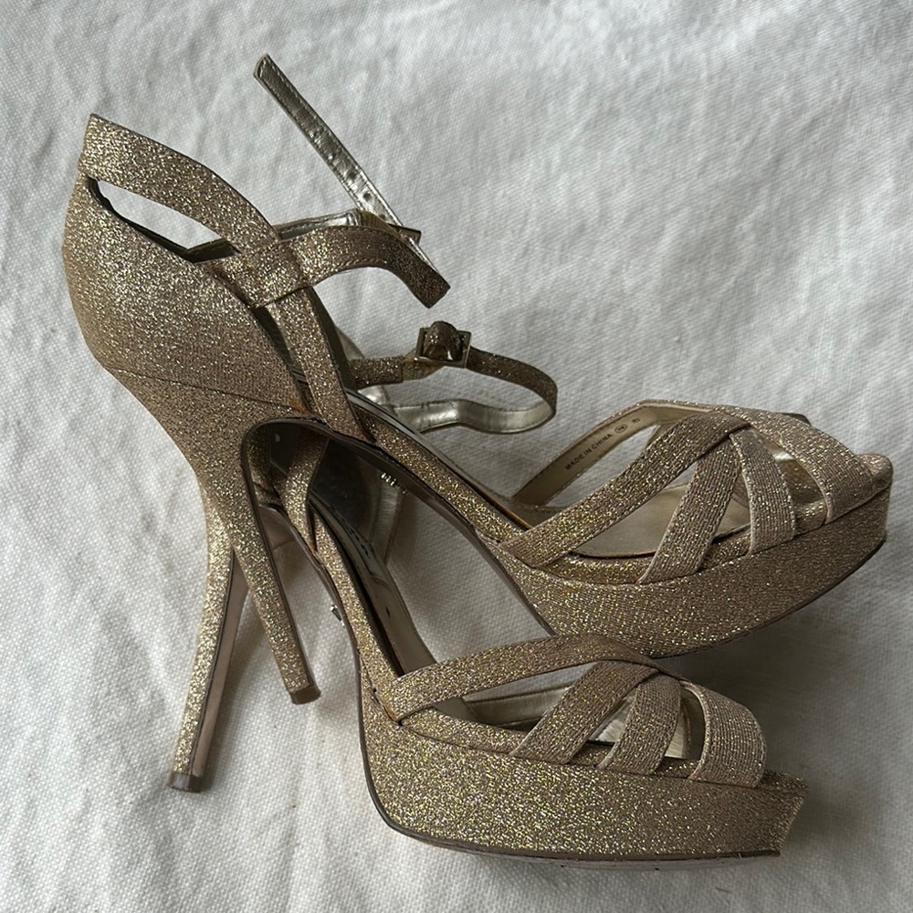 Nina Samara Gold Strappy High Heels sz 8